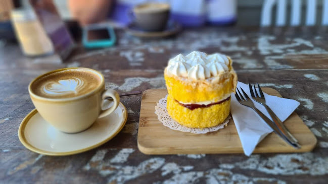 42 Chapel Rd, Nikenbah QLD 4655