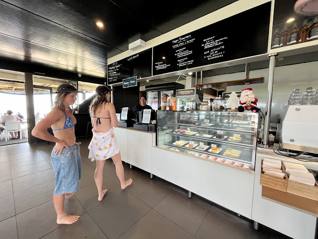 Bulli Beach Cafe - Hospitality and gastronomy