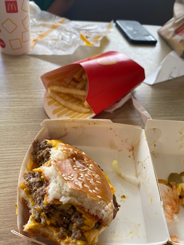 Comentarii opinii despre Hungry Jack's Burgers Waurn Ponds