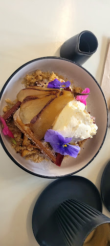 12 Pacific St, Newcastle NSW 2300