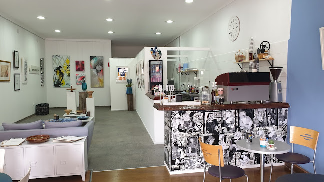 La Carta Art Gallery Cafe