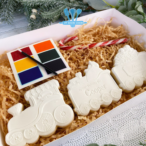 KT Bakes Cakes - Hospitality and gastronomy