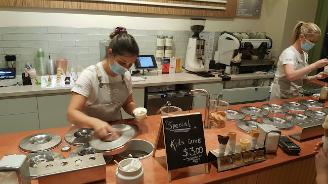 249a Seaview Rd, Henley Beach SA 5022