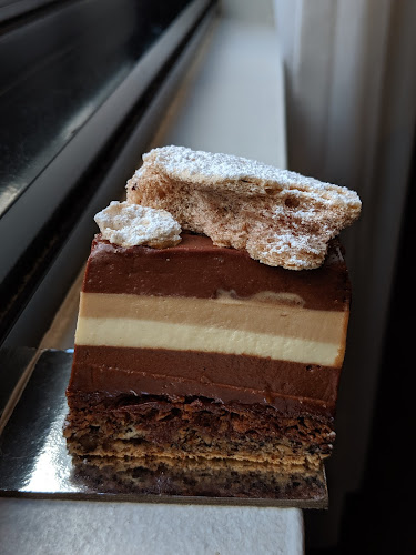 Shop 5, Palings Lane, 320 George St, Sydney NSW 2000