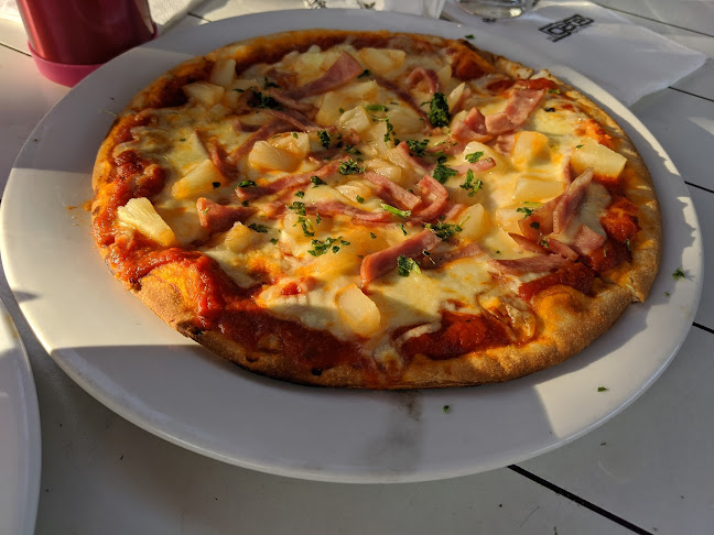 Opinii despre The Gate Bar and Bistro în Success - Hospitality and gastronomy