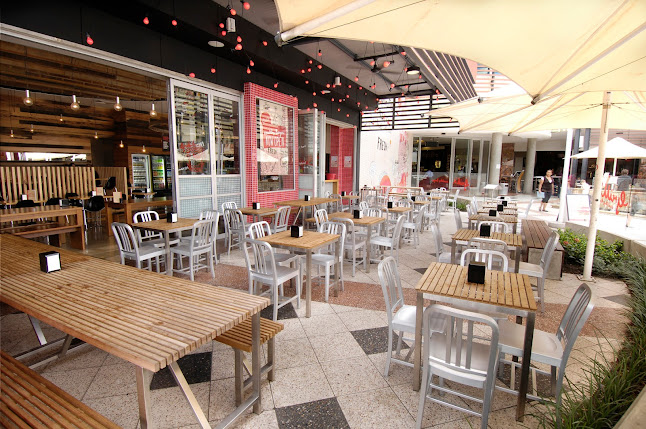 Shop R5, Hamilton Rd, Chermside QLD 4032