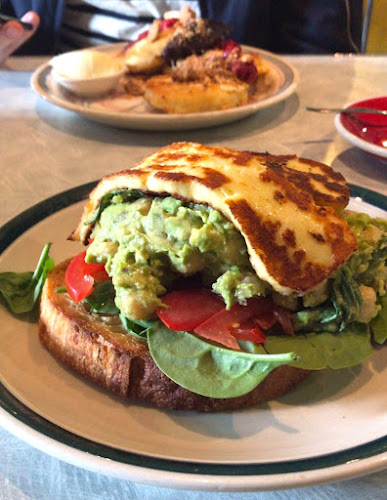 Comentarii opinii despre Machine Laundry Cafe