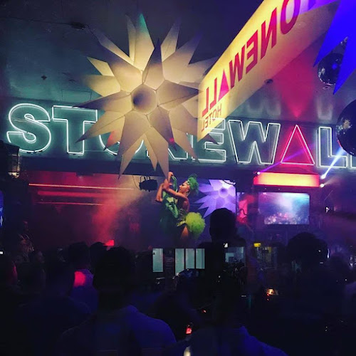 Opinii despre Stonewall Hotel în Darlinghurst - Hospitality and gastronomy