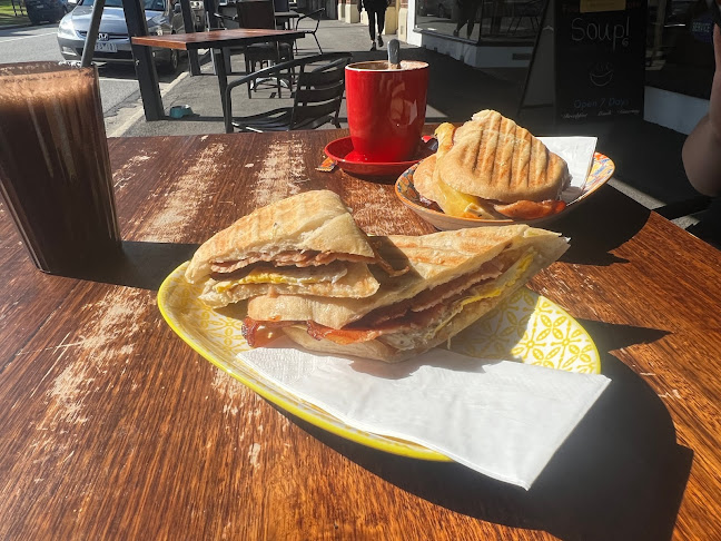 Brewsters Foodstore & Cafe - Garfield