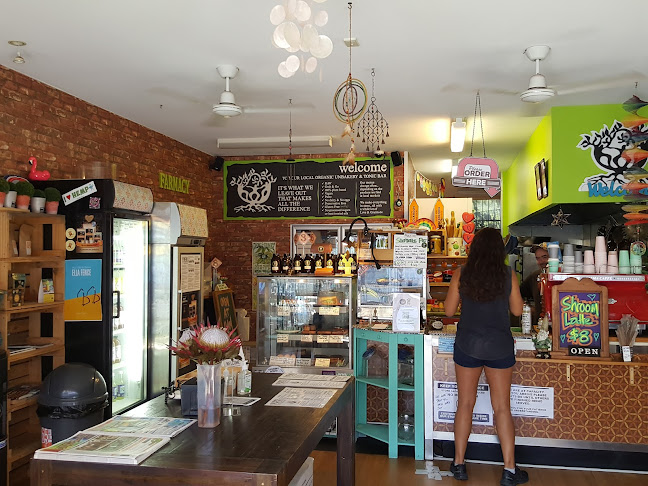 rawthentic - organic unbakery and farmacy - Hospitality and gastronomy