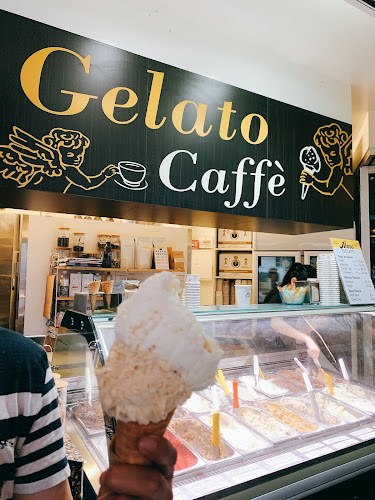 Shop 2, 201 Gympie trc (cnr of Thomas st), Noosaville QLD 4566