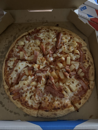 3 Tarcoola Ave, Mooloolaba QLD 4557