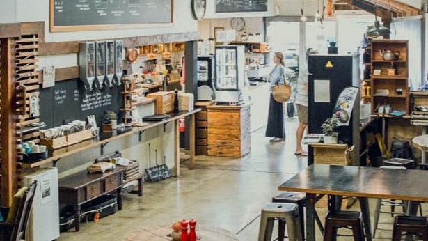 Palate & Ply Espresso Bar, Cafe & Roastery