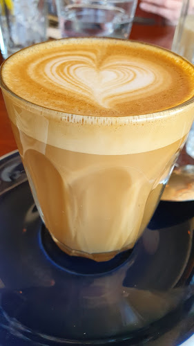 Salt Dish - Hospitality and gastronomy