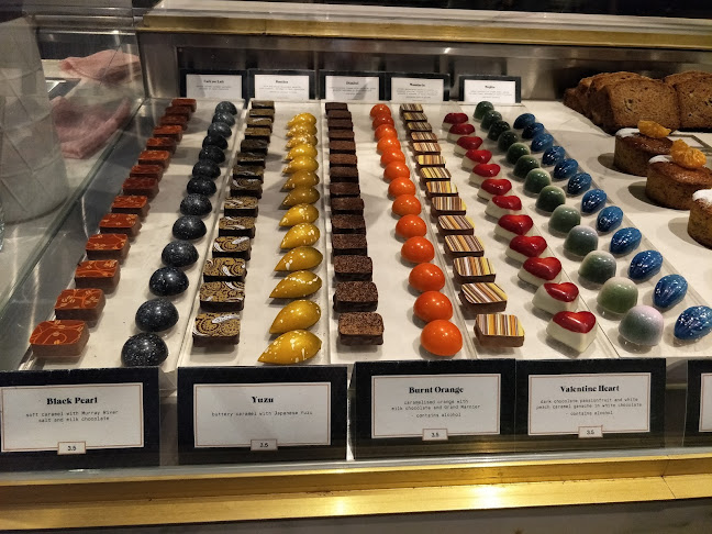 Long Shot - Docklands