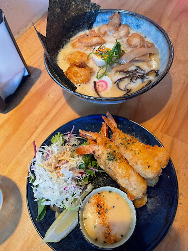 Comentarii opinii despre Tomodachi Izakaya & Bar