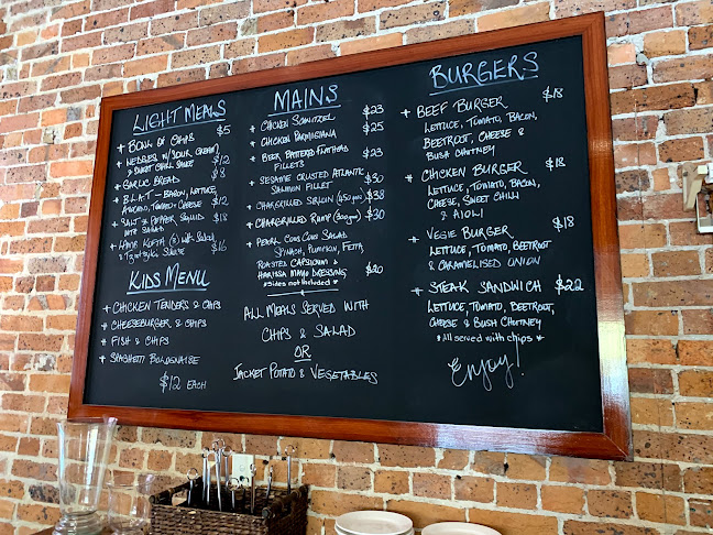 Moss Vale Hotel - Moss Vale