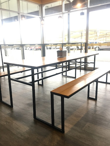 Stax Burger Co. - Mount Gambier - Hospitality and gastronomy