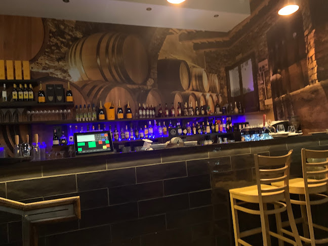 Shop 6/100 McLachlan St, Fortitude Valley QLD 4006