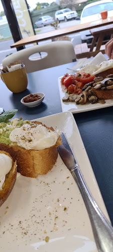 Opinii despre Rocky Gardens Cafe în Shearwater - Hospitality and gastronomy