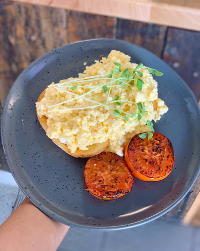 Opinii despre Raven Cafe & Grill în Narooma - Hospitality and gastronomy