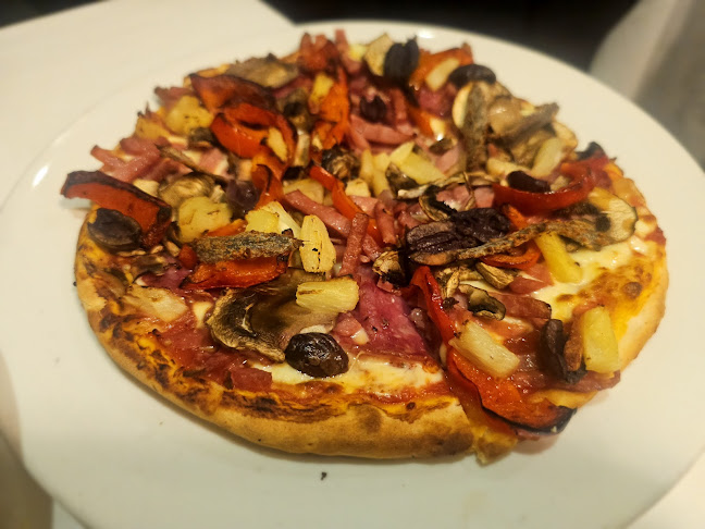 La Trattoria Restaurant & Pizza Bar - Hospitality and gastronomy