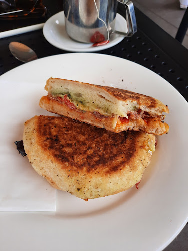 Opinii despre Europa Deli Cafe în Shepparton - Hospitality and gastronomy