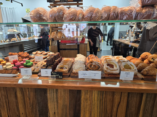 Le Peche Gourmand - Creswick