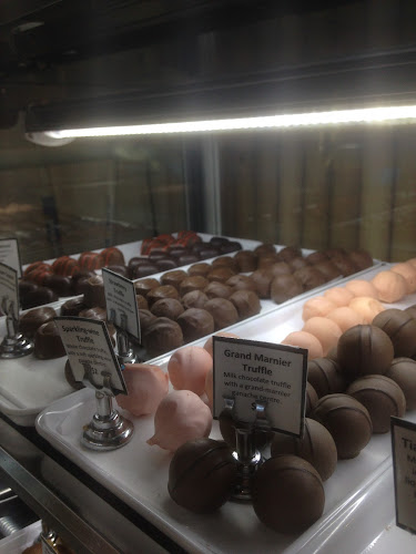 Comentarii opinii despre Love Byron Bay - Chocolate Boutique