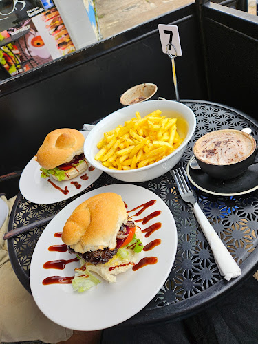 Comentarii opinii despre Blu-J's Cafe Toukley