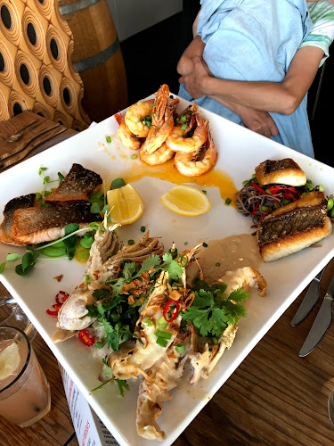 Harbourfront Seafood Restaurant - Hospitality and gastronomy