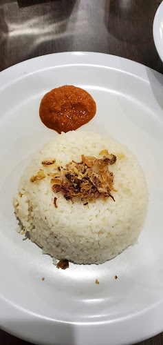 Comentarii opinii despre Pondok Daun Restaurant