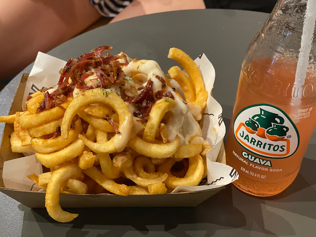 Comentarii opinii despre V Burger Bar Victoria Park