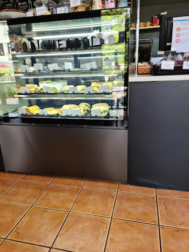 66 Duporth Ave, Maroochydore QLD 4558