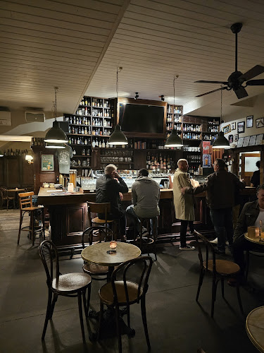 Comentarii opinii despre The Local Taphouse