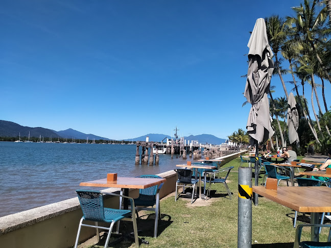 Comentarii opinii despre Mondo on the Waterfront