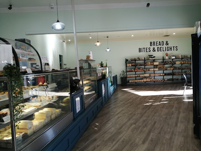 Arthur Clive's Bakery Cafe - Hospitality and gastronomy