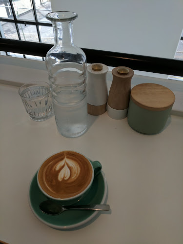 Crack Kitchen - Hospitality and gastronomy