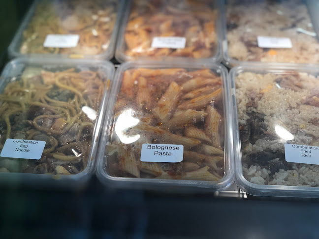 Comentarii opinii despre Oasis Deli