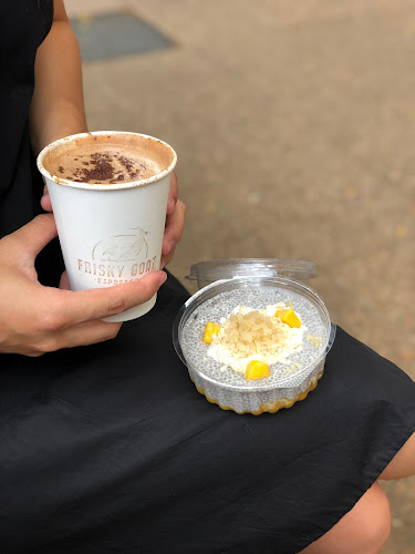 Comentarii opinii despre Frisky Goat Espresso