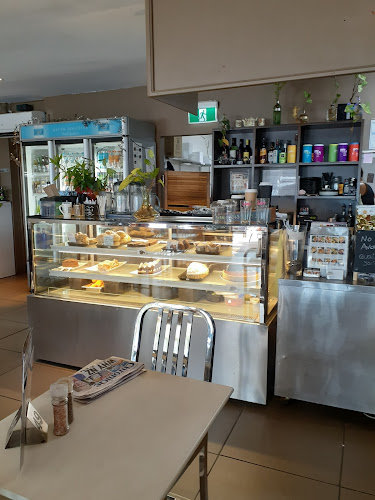 Comentarii opinii despre Table Eleven