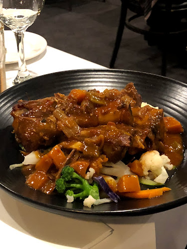 Emerald Hotel - Hospitality and gastronomy