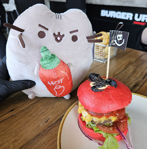 Crestwood Shopping Centre, Shop 7/458 Olsen Ave, Molendinar QLD 4214