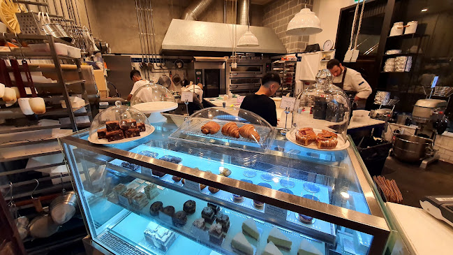 Lorraine's Patisserie