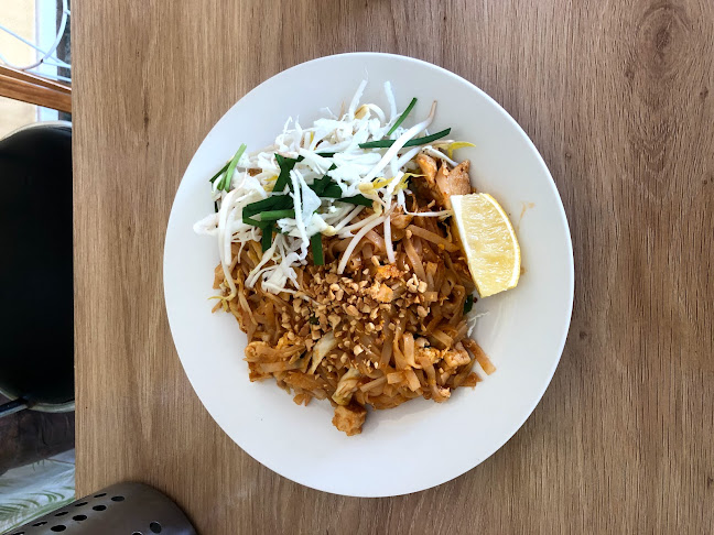 Opinii despre Pad Thai Takeaway Alice Springs în East Side - Hospitality and gastronomy