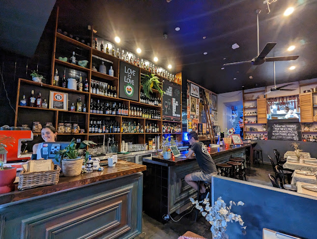 Mad Pizza E Bar - Darlinghurst