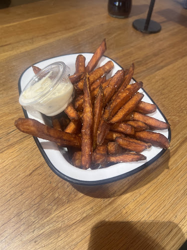 3 Cross St, Hurstville NSW 2220