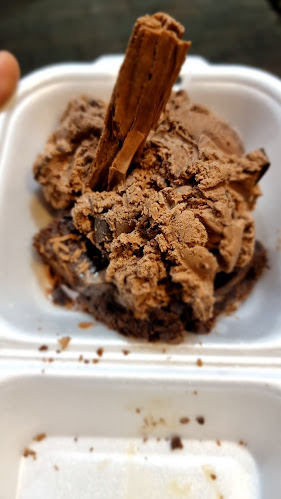 Windsor Ice Cream Cafe - Hospitality and gastronomy