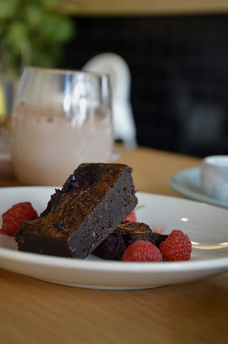 Shop 1/15 Hope St, South Brisbane QLD 4101