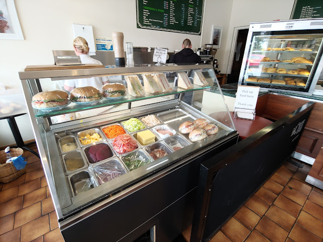 76 Ridgway, Mirboo North VIC 3871